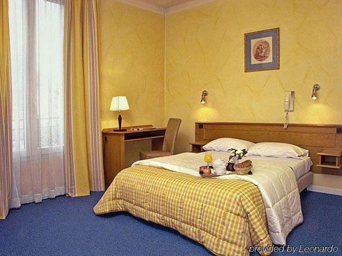 Ibis Styles Paris La Defense Courbevoie Hotel Cameră foto